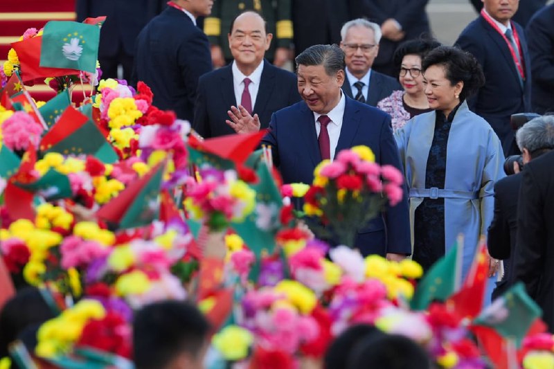 Record-breaking Chinese spacewalk, Xi Jinping in Macau: SCMP daily catch-upBy SCMPCatch up on some of SCMP’s biggest China and economy stories of the day. If you would like to see more of our reporting, please consider subscribing.Two Chinese astronauts aboard the Tiangong space station have broken the world record for the longest single spacewalk, set more than two decades ago by the US space programme.President Xi Jinping has landed in Macau for a three-day visit to mark the 25th anniversary of the gaming hub’s return to Chinese administration and which will conclude with the inauguration of the city’s incoming leader.China should focus on childbirth support and lower the cost of raising children as it grapples with demographic issues that have not been seen elsewhere in the world, a Communist Party newspaper urged on Tuesday.President Xi Jinping and his wife Peng Liyuan have arrived in Macau. Photo: Eugene Leevia SCMP Full Text Feed