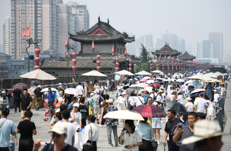 Visa-free China, students embrace being single, Tibet mega dam: 5 weekend reads you missedBy SCMPWe have put together stories from our coverage last weekend to help you stay informed about news across Asia and beyond. If you would like to see more of our reporting, please consider subscribing.Tourists visit the ancient city wall in Xian, northwest China’s Shaanxi province on August 8, 2024. Photo: XinhuaIllustration: Brian WangChina plans to build a massive hydropower project in Tibet on a section of the Yarlung Tsangpo River known as the Grand Canyon, shown here near Nyingchi city. Photo: AFPvia SCMP Full Text FeedVisa-free China, students embrace being single, Tibet mega dam: 5 weekend reads you missedBy SCMPWe have put together stories from our coverage last weekend to help you stay informed about news across Asia and beyond. If you would like to see more of our reporting, please consider subscribing.Tourists visit the ancient city wall in Xian, northwest China’s Shaanxi province on August 8, 2024. Photo: XinhuaIllustration: Brian WangChina plans to build a massive hydropower project in Tibet on a section of the Yarlung Tsangpo River known as the Grand Canyon, shown here near Nyingchi city. Photo: AFPvia SCMP Full Text Feed